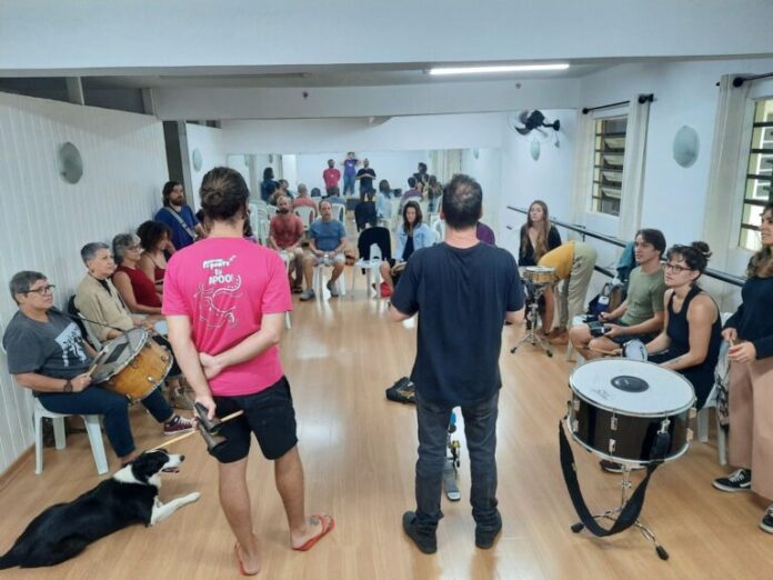 AULA-768x576