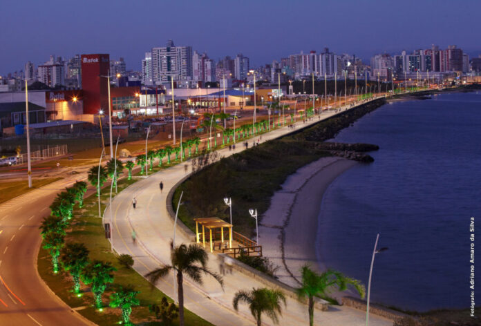 Iluminação Beira-Mar_crédito Adriano Amaro da Silva