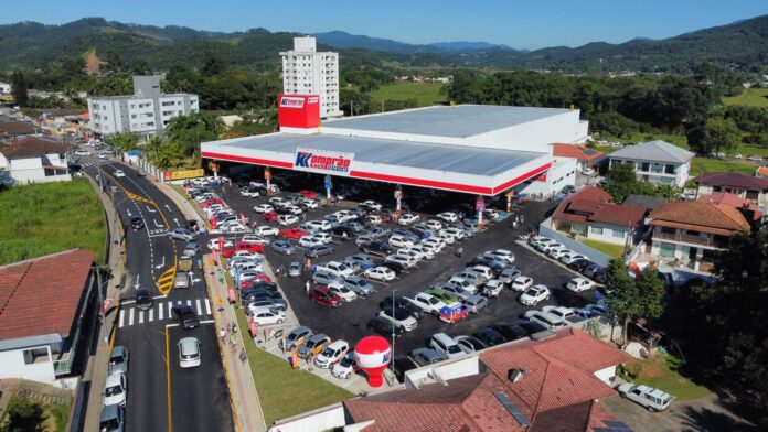 Komprão Koch Atacadista celebra aniversário com prêmios para os clientes