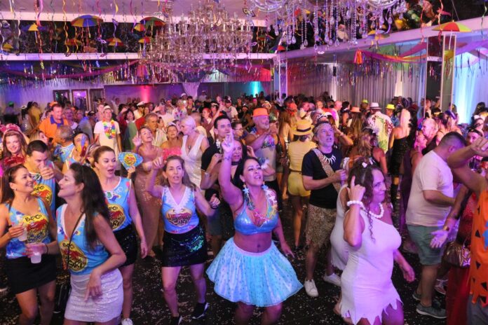Carnaval Lira 01