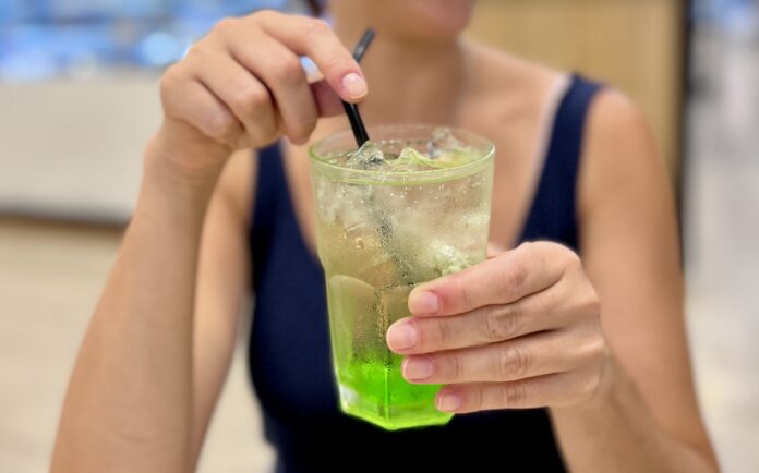 Drinks energéticos são opções pra refrescar do calor. - crédito Ana Luísa Schmitt