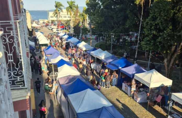 FEIRA
